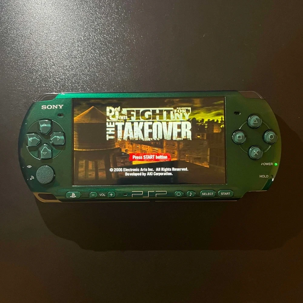 Sony Psp - Picture 4 of 10